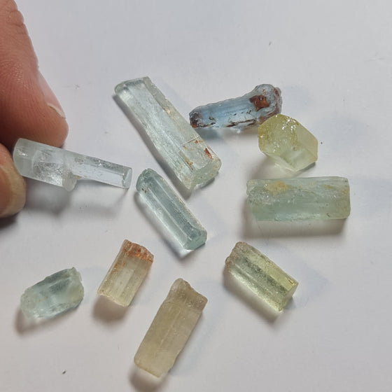 45ct Mixed Beryl Crystal Parcels