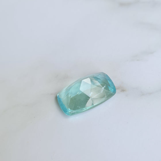 4.7ct cushion cut aquamarine gemstone