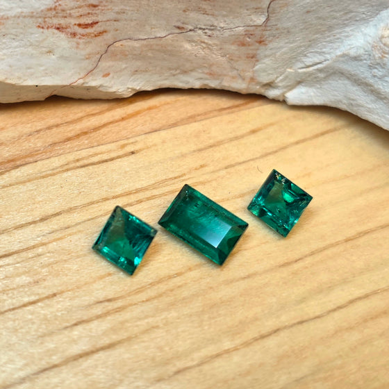 0.60ct TW Square & Baguette Cut Colombian Emerald Parcel