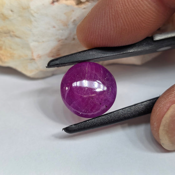 10.8ct Round Cabochon Cut Ruby (No heat)