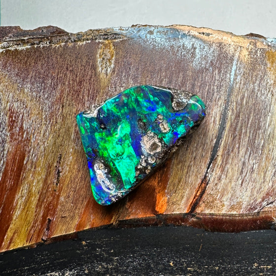 9ct Freeform Triangle Boulder Opal
