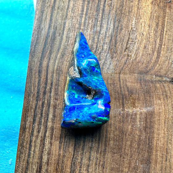 17.65ct Freeform Triangle Boulder Opal