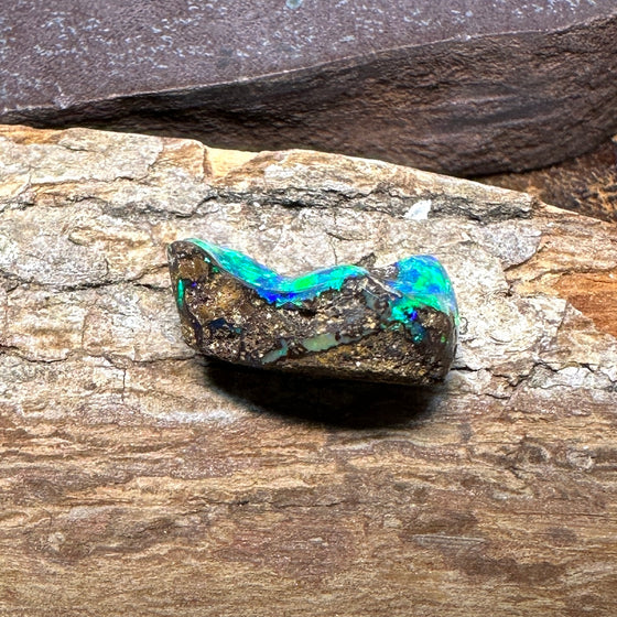 10.55ct Freeform Cut Boulder Opal