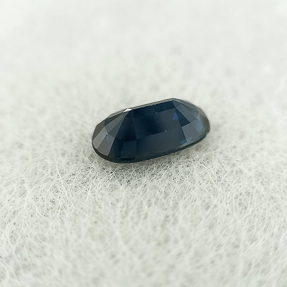 0.78ct Blue Sapphire Oval Cut