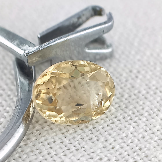 1.07ct Pale Yellow Golden Tourmaline 7x5mm Oval Cut