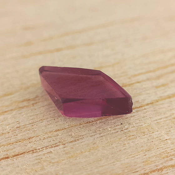 1.85ct Purple Violet Free Form Flat Cut