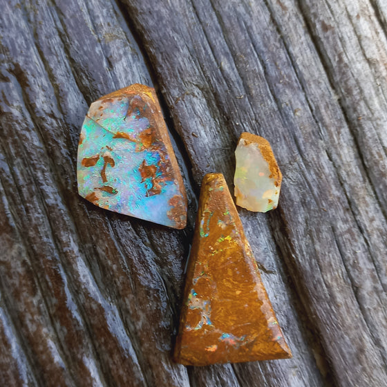 34.05ct TW Boulder Opal Rub Parcel