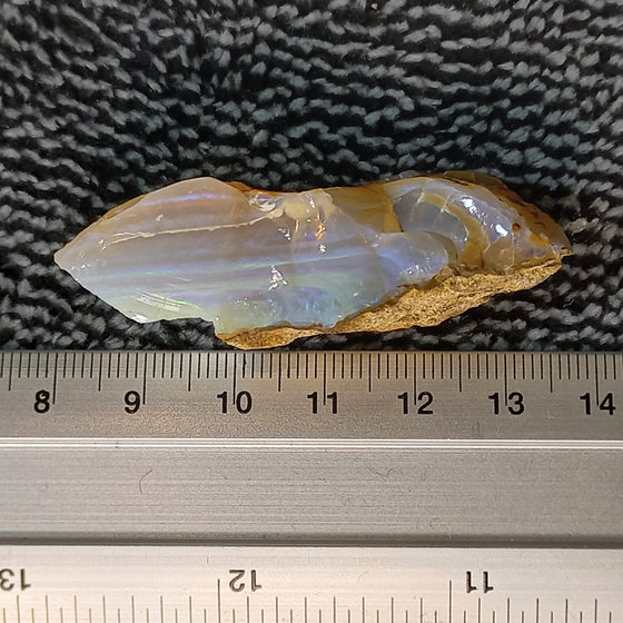 98ct Crystal Pipe Opal