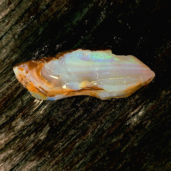 98ct Crystal Pipe Opal