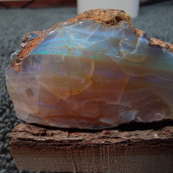 315ct Crystal Pipe Opal