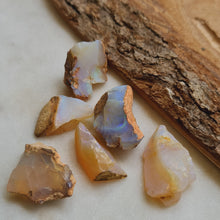  100ct Pipe Crystal Opal Rough Parcels (10ct-30ct sizes)