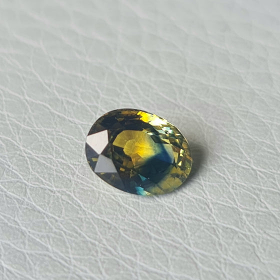 1.30ct Parti Sapphire Oval Cut