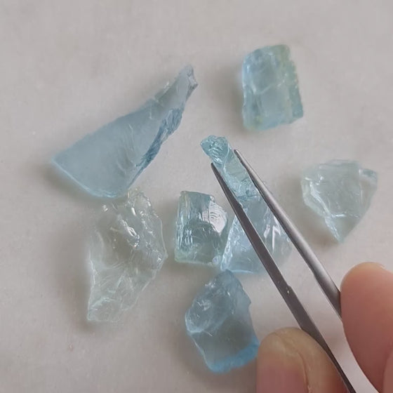 30ct Blue / Greenish Blue Aquamarine Flat / Shard Rough Parcels