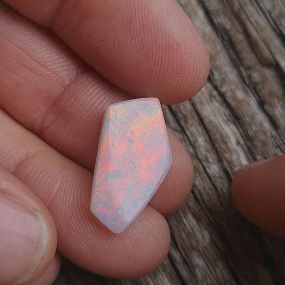 5.69ct Free-form White Opal