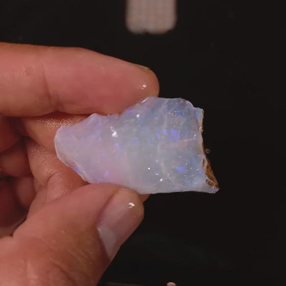 25ct Crystal Pipe Opal