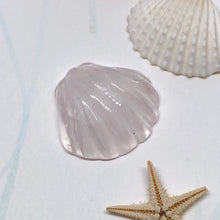   rose quartz sea shell carving 