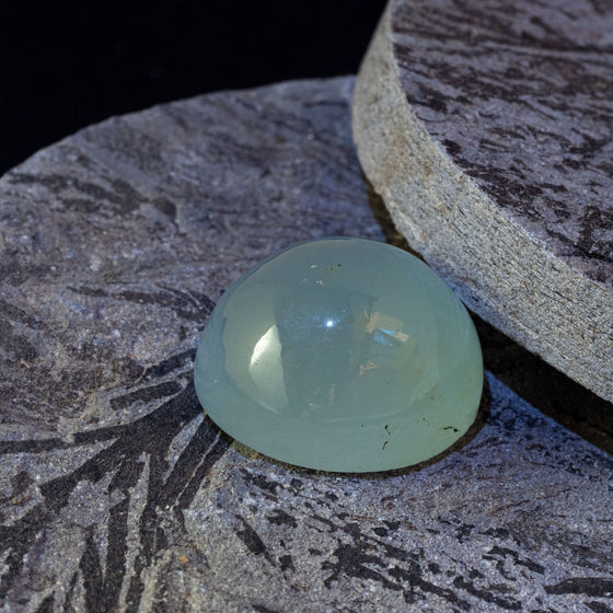 This lovely softly toned aquamarine has a striking yet subtle cat's eye effect. This piece is unheated and was responsibly sourced from Madagascar.