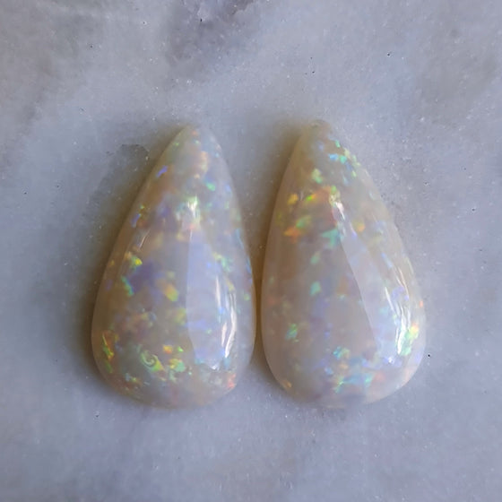 15.22ct White Opal Pear-shape Cabochon
