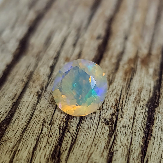 2.64ct Round Cut Opal
