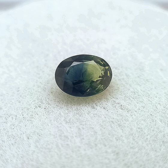 1.81ct Australian Parti Sapphire Oval Cut