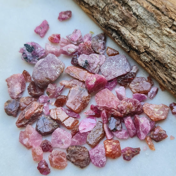 100ct Mozambique Unheated Capstone Ruby Rough 2nd grade Parcels