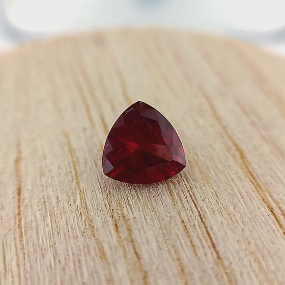 1.37ct Purple Mauve Garnet Triangular Cut