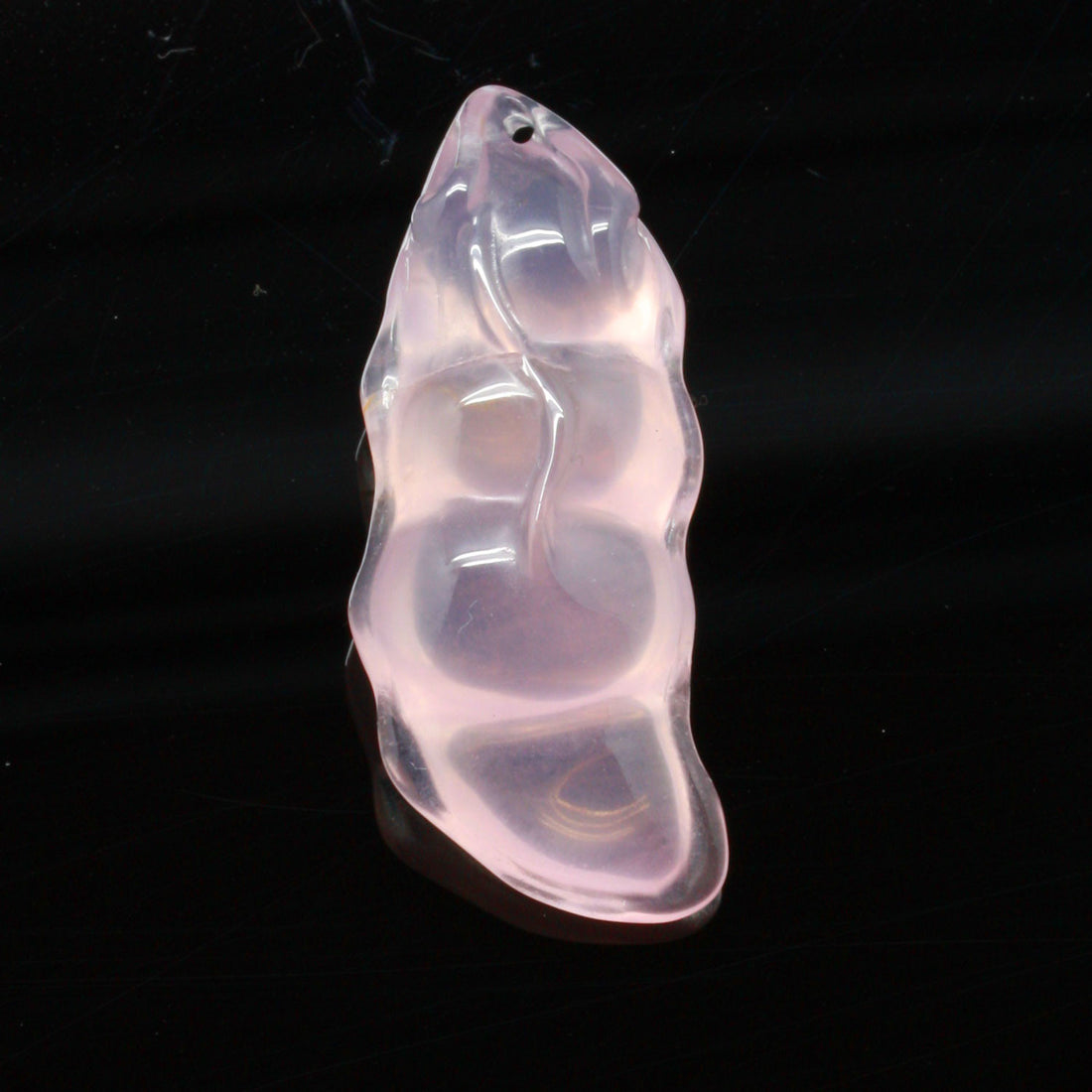  Rose Quartz Chinese Pea Carving