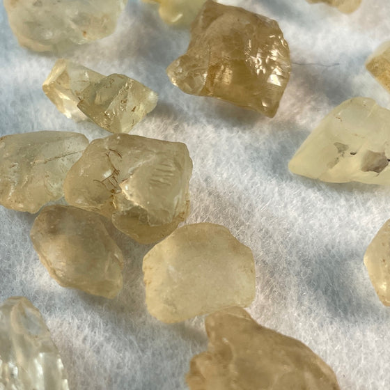 Golden Labradorite, 14 pieces.  Responsible sourcing.